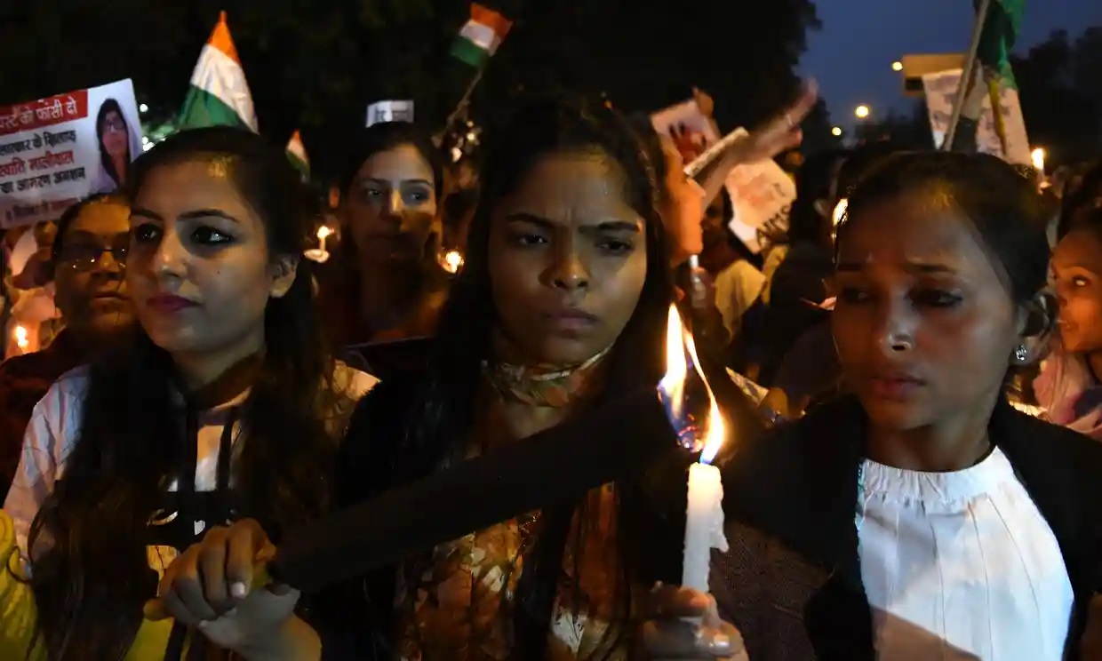 Indignación en India tras feminicidio de una adolescente