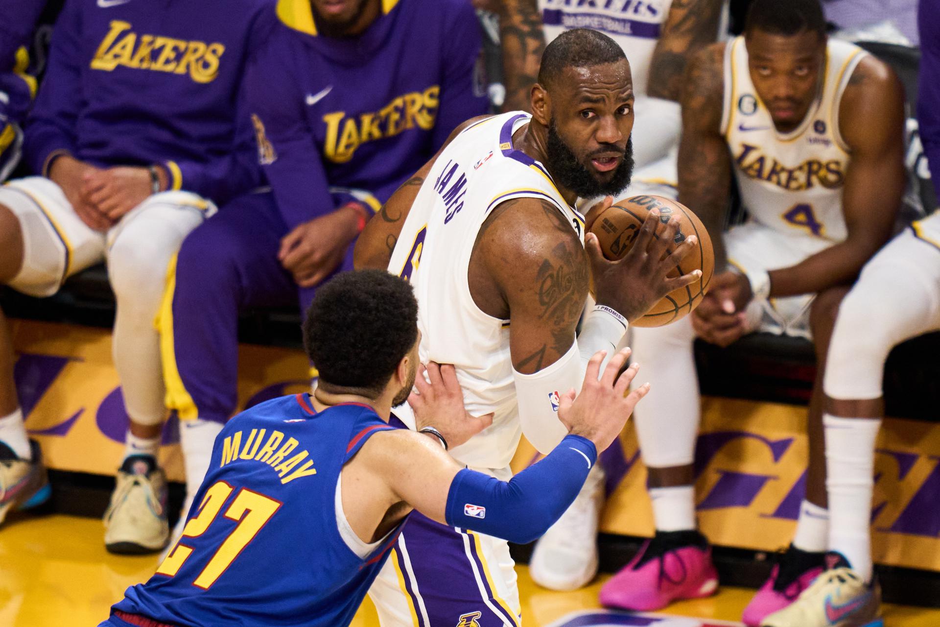 LeBron James piensa en el retiro tras la última derrota de los Lakers