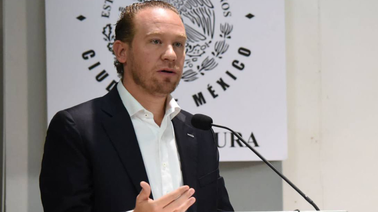 Santiago Taboada es implicado en caso de corrupción inmobiliaria en Benito Juárez