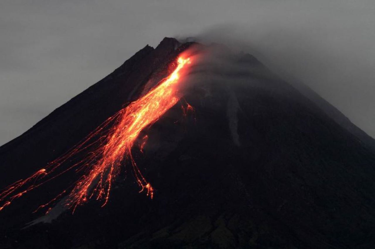 El volcán de Fuego entra en erupción y pone en alerta a Guatemala