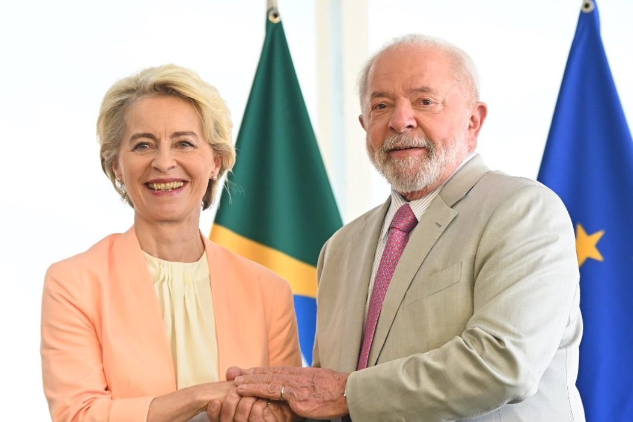 La Comisión Europea confía en cerrar acuerdo de libre comercio este año pese a dudas de Lula