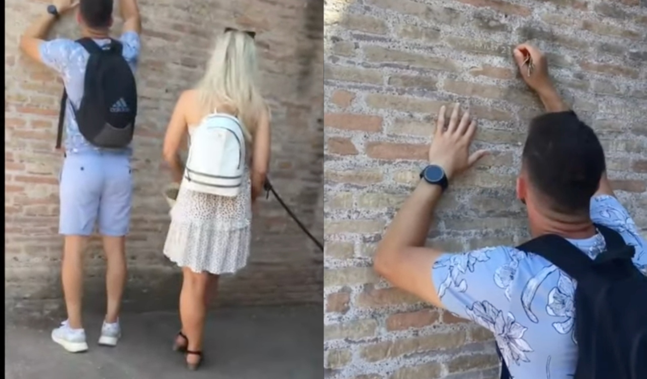 Turista graba su nombre y el de su novia en el Coliseo de Roma