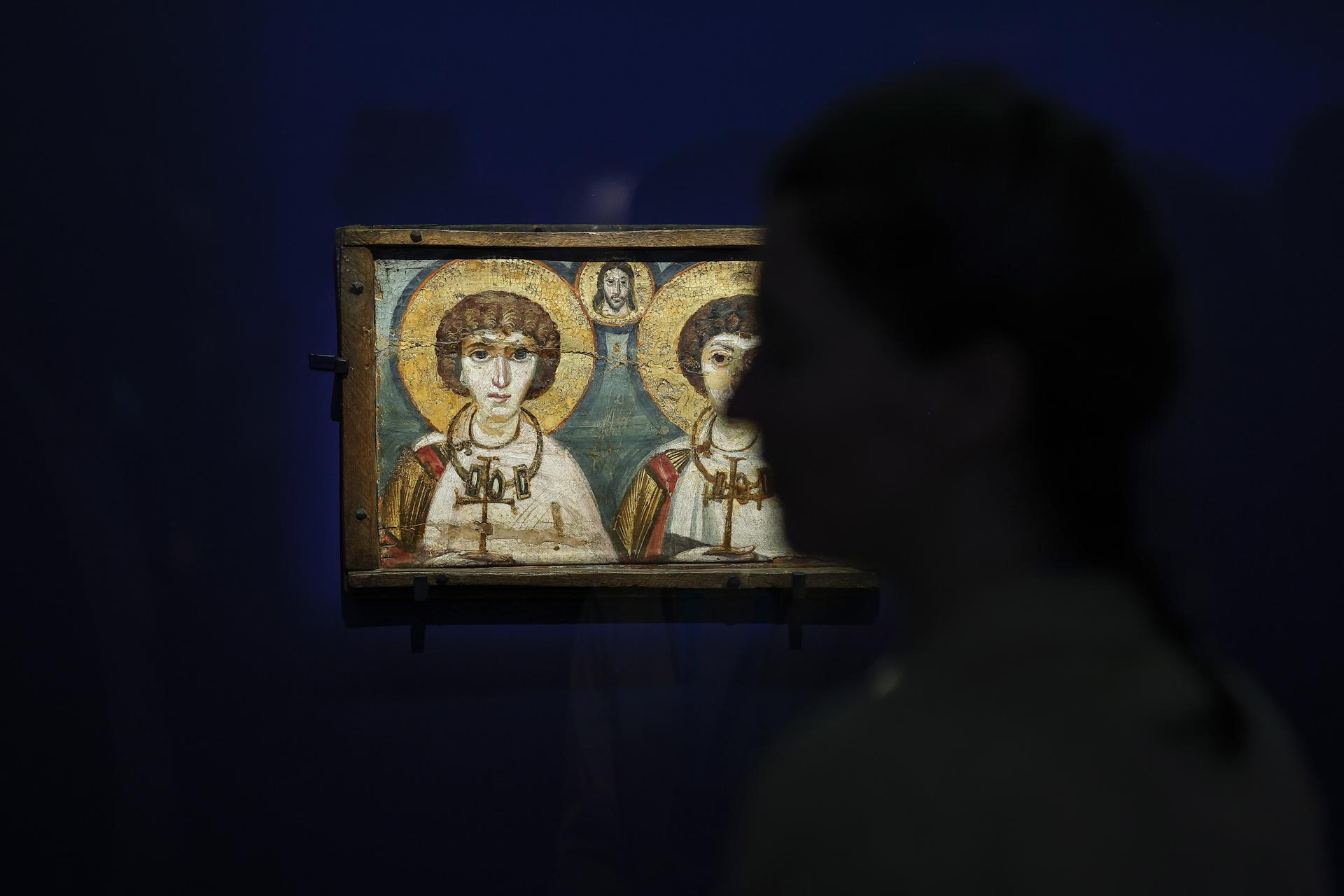 El Louvre protege 16 obras de Ucrania en una operación inédita