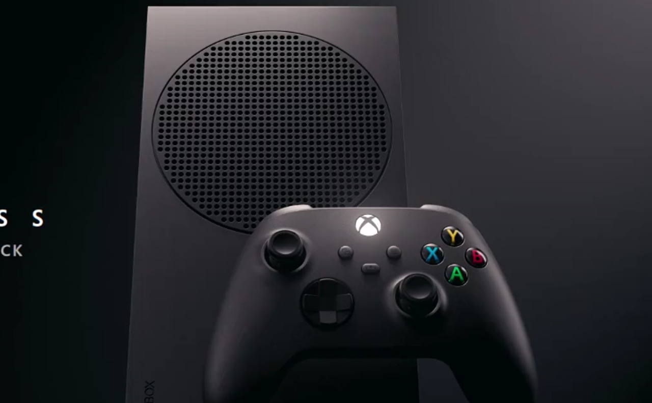 Así es la nueva consola de Xbox: Series S en color negro