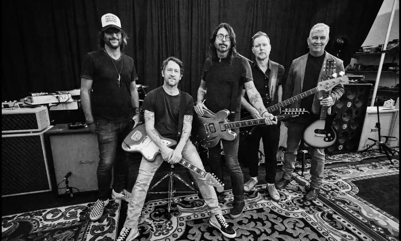 Foo Fighters: But Here We Are, un acto de duelo crudo y sin remordimientos