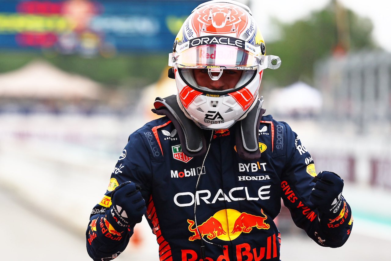 Verstappen suma una nueva victoria y gana el Gran Premio de España