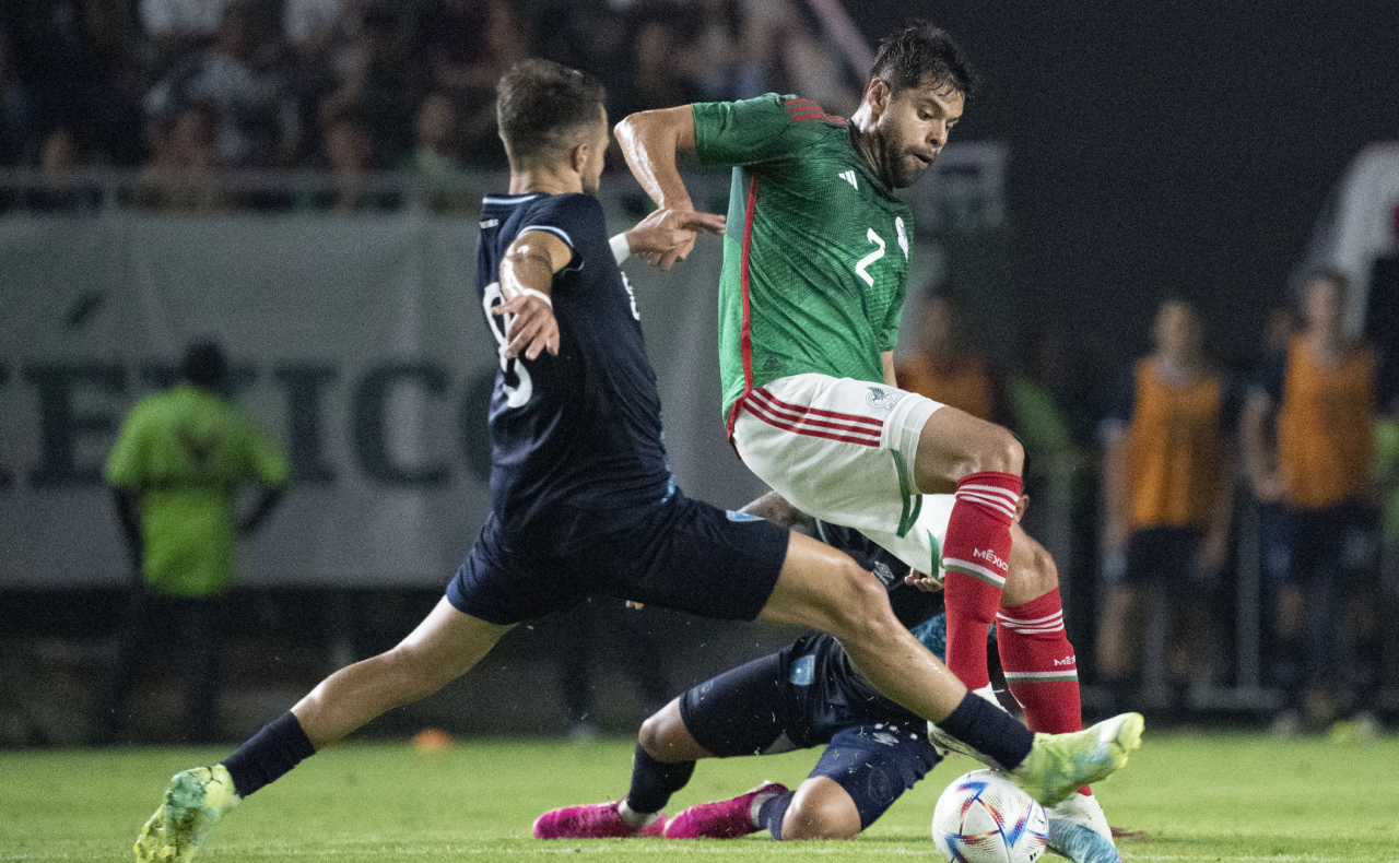 México vence 2-0 a Guatemala en partido amistoso con goles de Jiménez y De la Rosa