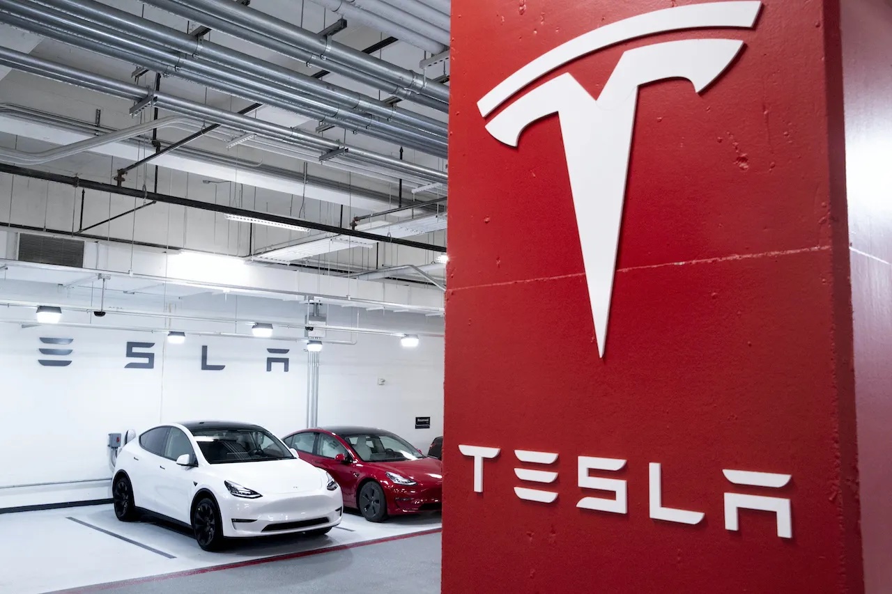 Tesla elimina ofertas de trabajo en Nuevo León, donde será instalada una planta de montaje