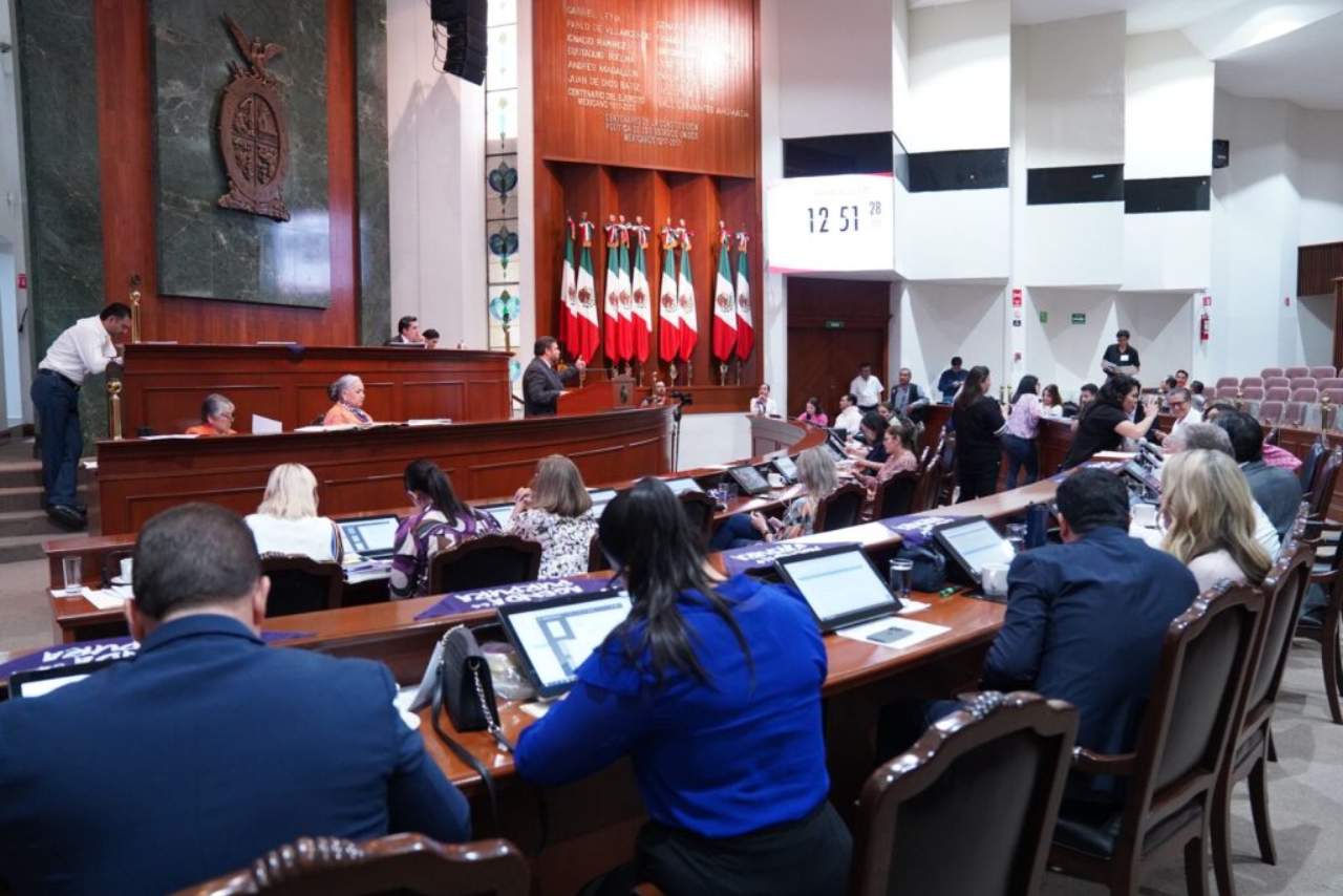 Congreso de Sinaloa aprueba ‘Ley Monzón’: quitarán la patria potestad a feminicidas