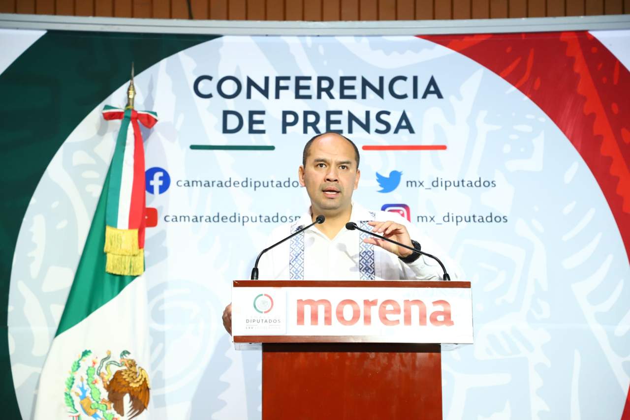 Diputado de Morena denuncia a Xóchitl Gálvez ante FGR; la acusa de enriquecimiento ilícito y lavado
