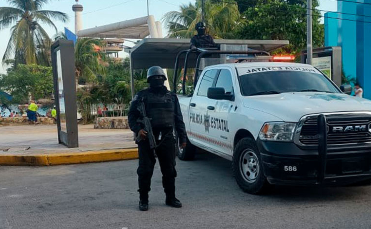 Balacera deja al menos 4 policías muertos en Eduardo Neri, Guerrero