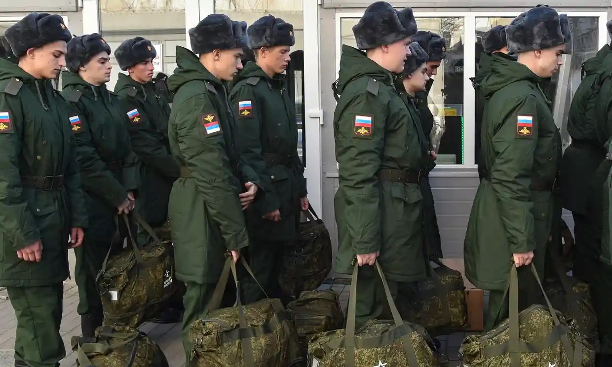 Rusia amplía la edad máxima de reclutamiento en su intento de reponer sus fuerzas en Ucrania