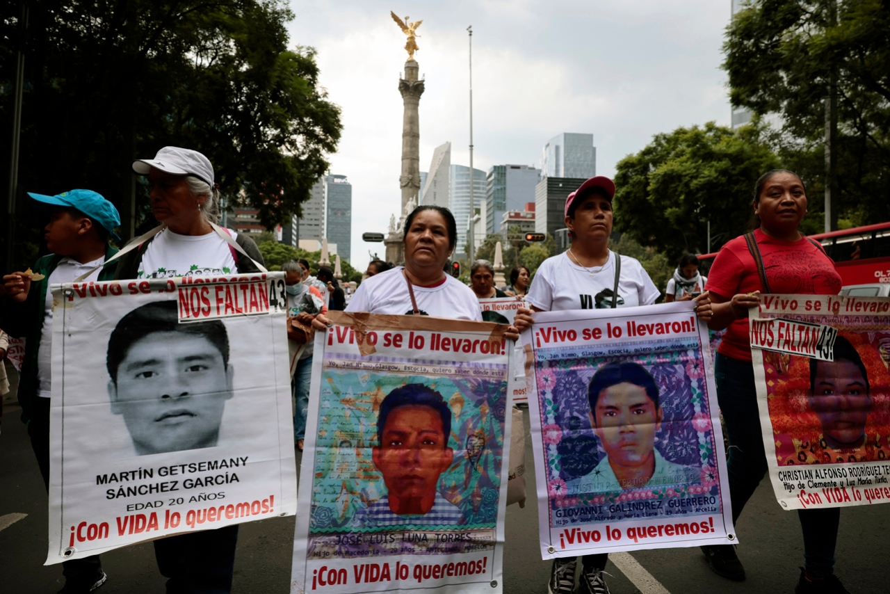 Poder Judicial ordena al Ejército no destruir documentos del caso Ayotzinapa