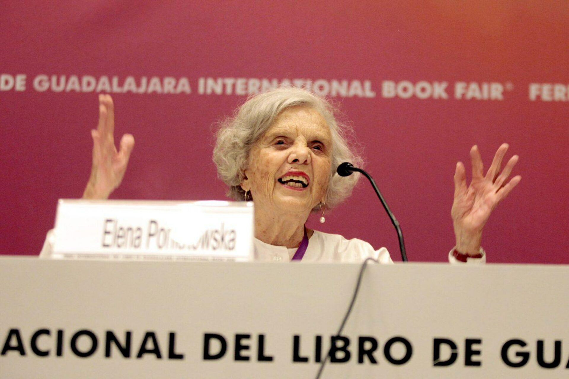 Elena Poniatowska gana el Premio Internacional Carlos Fuentes 2023