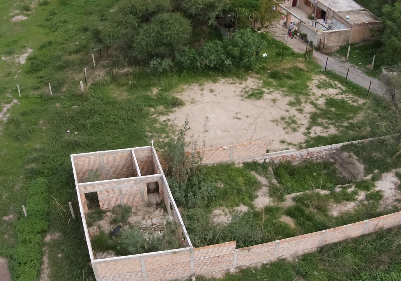 Hallan restos calcinados en una finca de Lagos de Moreno, Jalisco