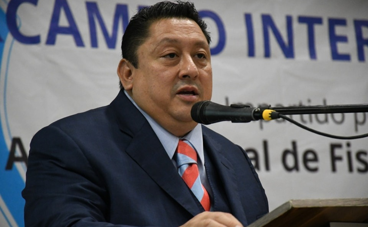 Dos colaboradores del fiscal Uriel Carmona son aprehendidos en Morelos