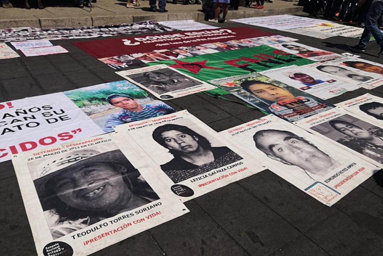 Tres policías municipales son detenidos por casos de desapariciones en Michoacán