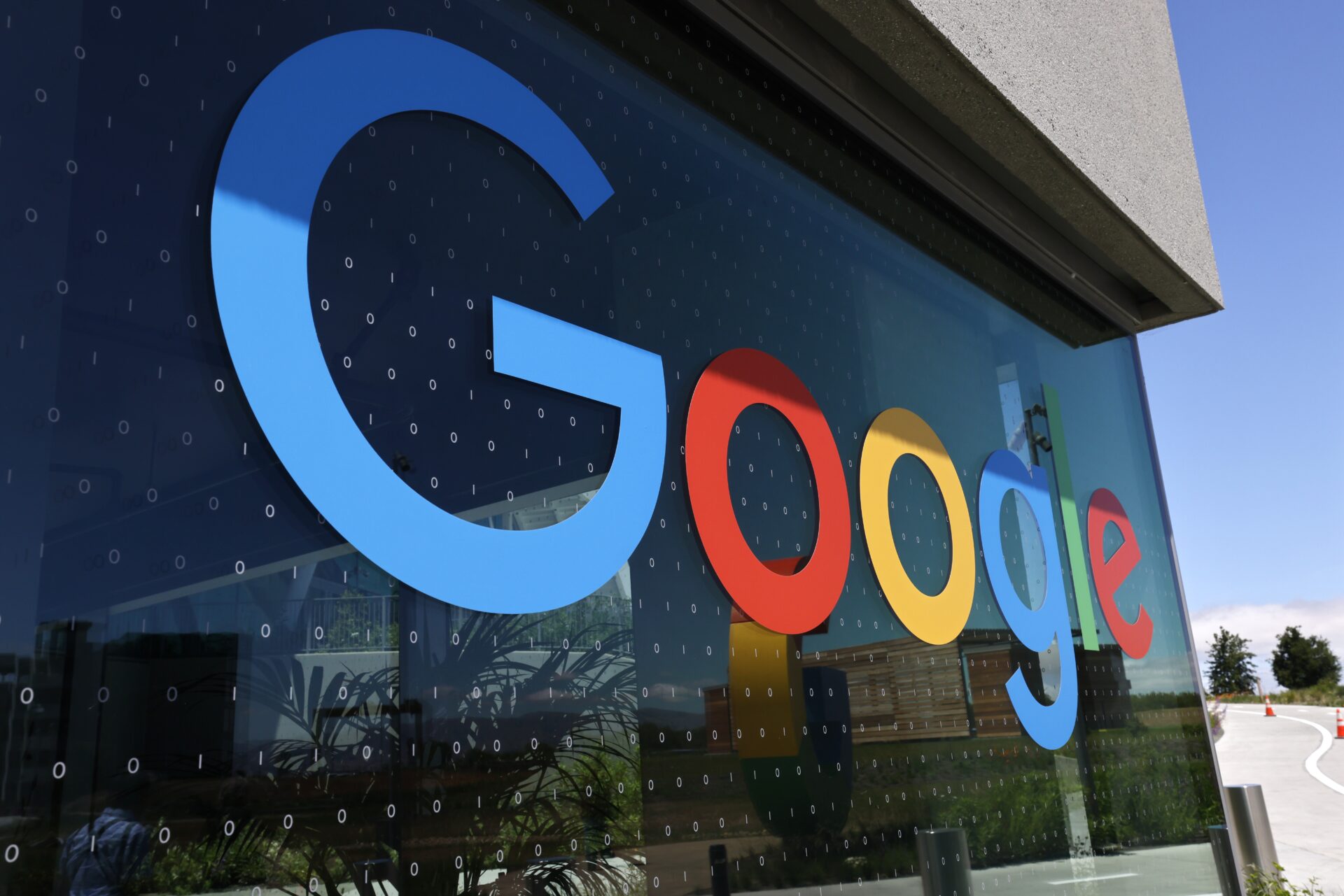 EU vs Google: inicia el primer gran juicio antimonopolio de la era de internet