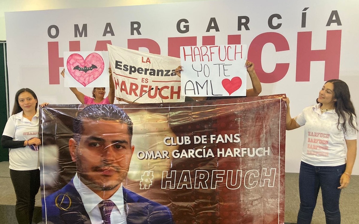 Omar García Harfuch: entre fans y perros antibombas arranca en el terreno político