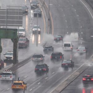 Nueva York declara estado de emergencia por lluvias e inundaciones