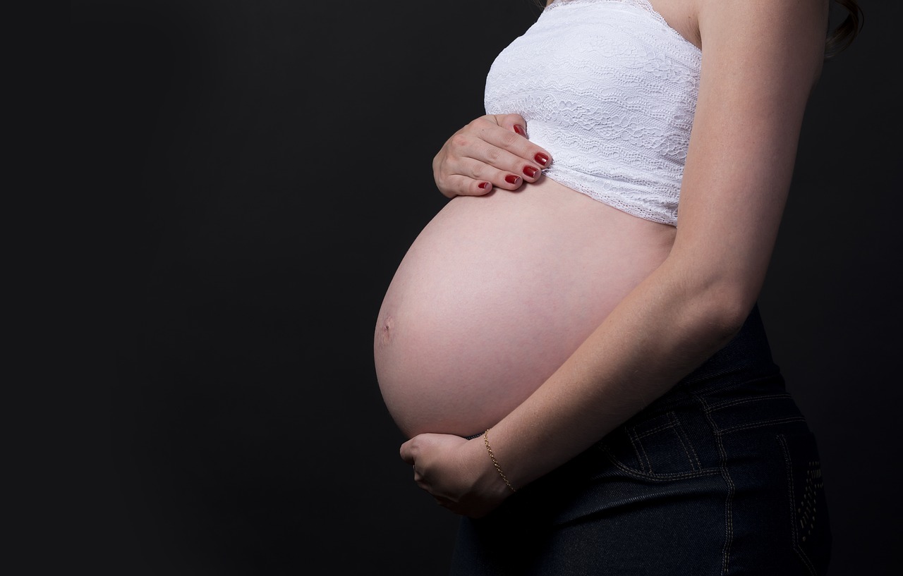 Embarazo en adolescentes, un problema de todo el país