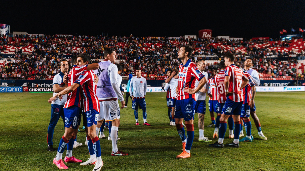 Atlético de San Luis se va líder al primer parón de selecciones de la temporada