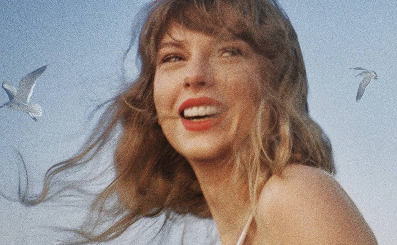 Taylor Swift estrenó <em>1989</em> con seis canciones inéditas