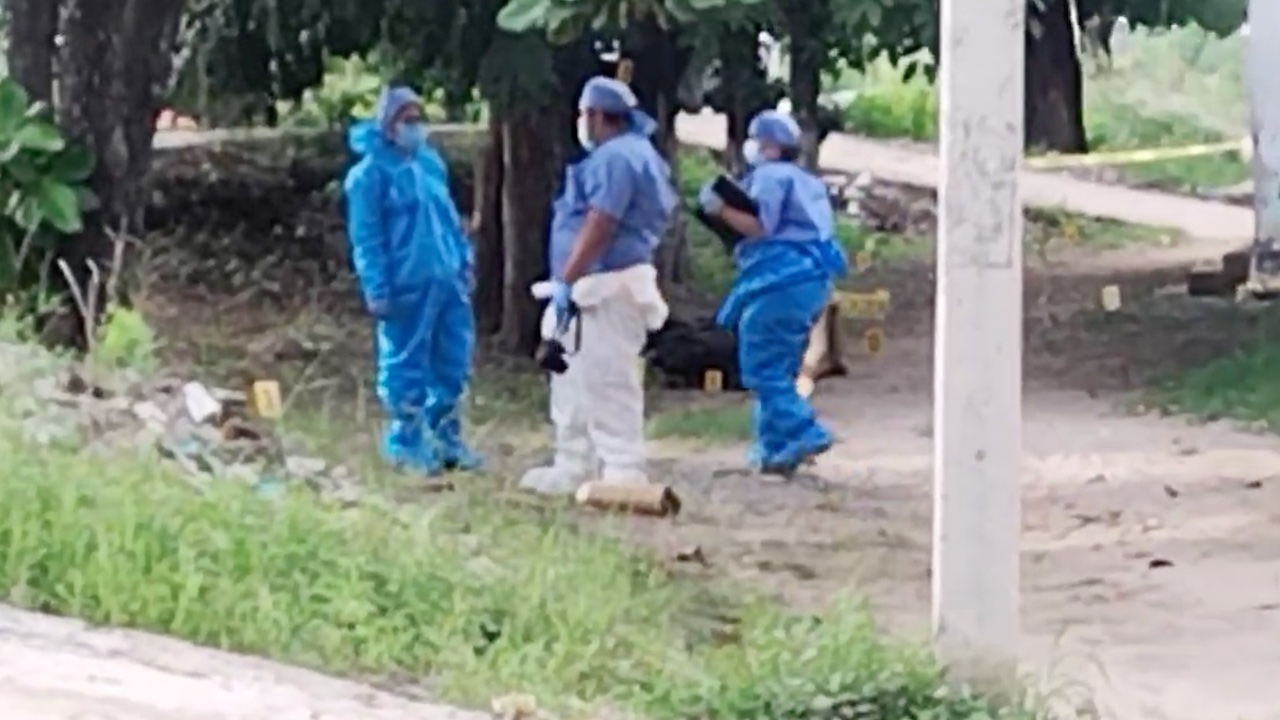 Titular de seguridad de Coyuca y 13 policías son asesinados en balacera