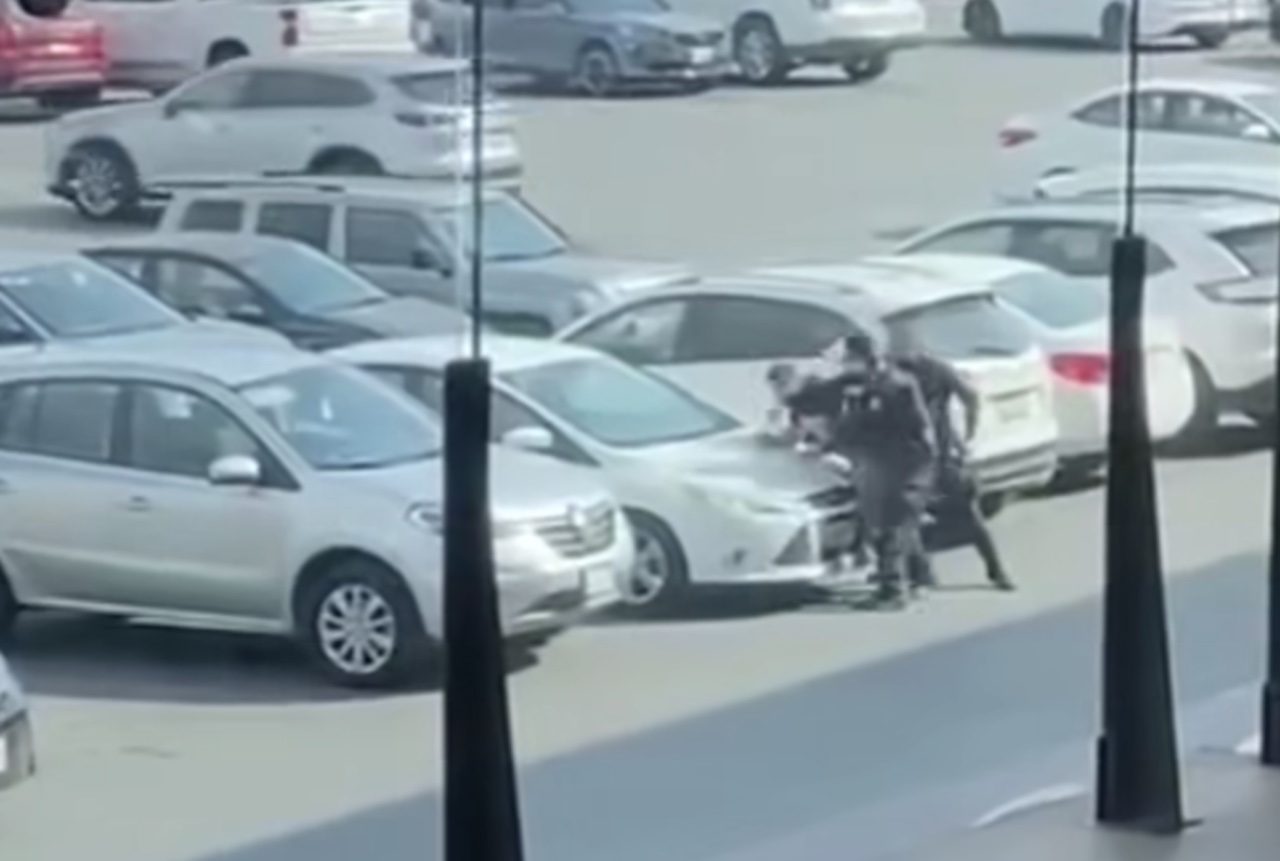 Balacera deja un policía herido en San Nicolás, NL