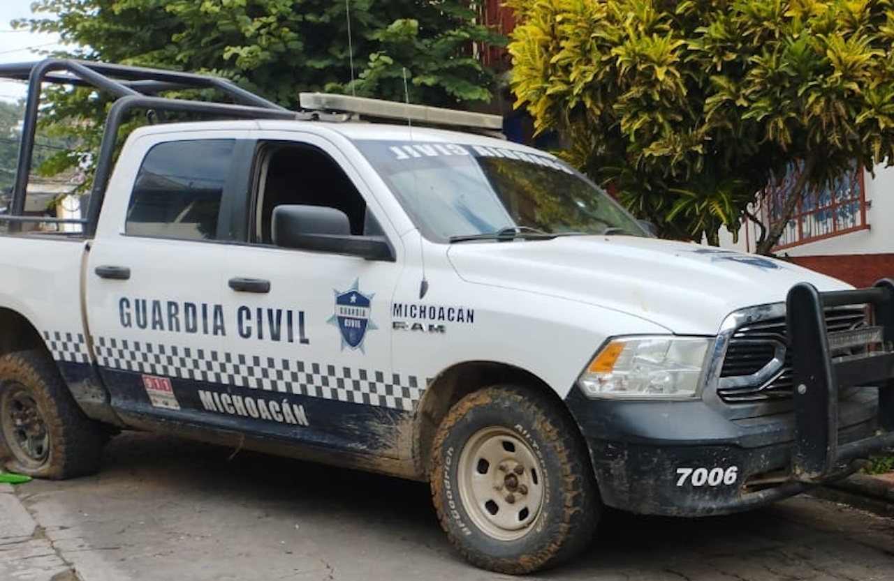 Balacera en Tacámbaro: civiles armados y policías se enfrentan; hay 5 muertos