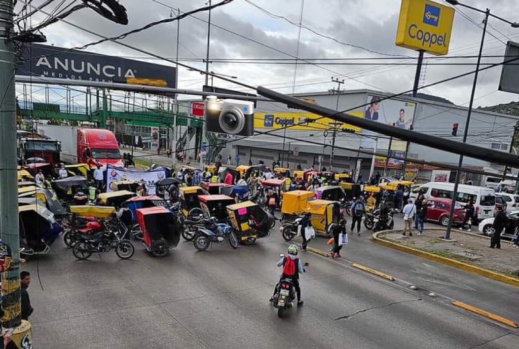 Bloqueo de transportistas López Portillo, Ecatepec: cierre en Guadalupe Victoria