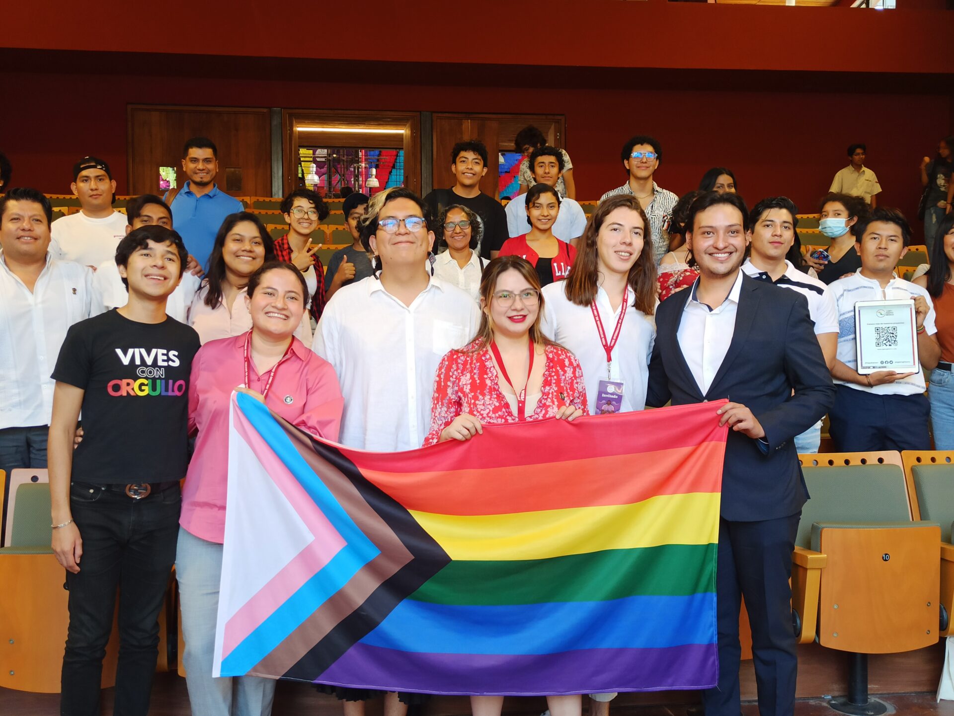 La feria del libro de Oaxaca abre espacios a la comunidad LGBT+