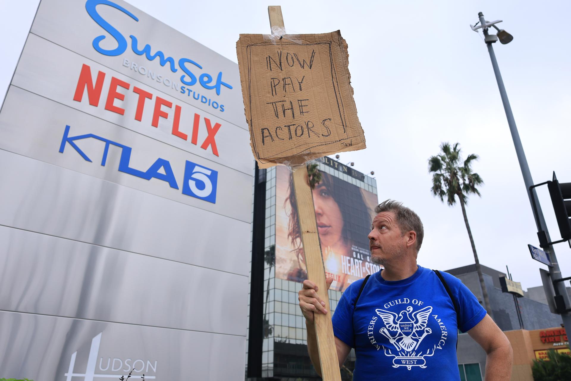 Tras la huelga de actores, Netflix planea subir de precios otra vez