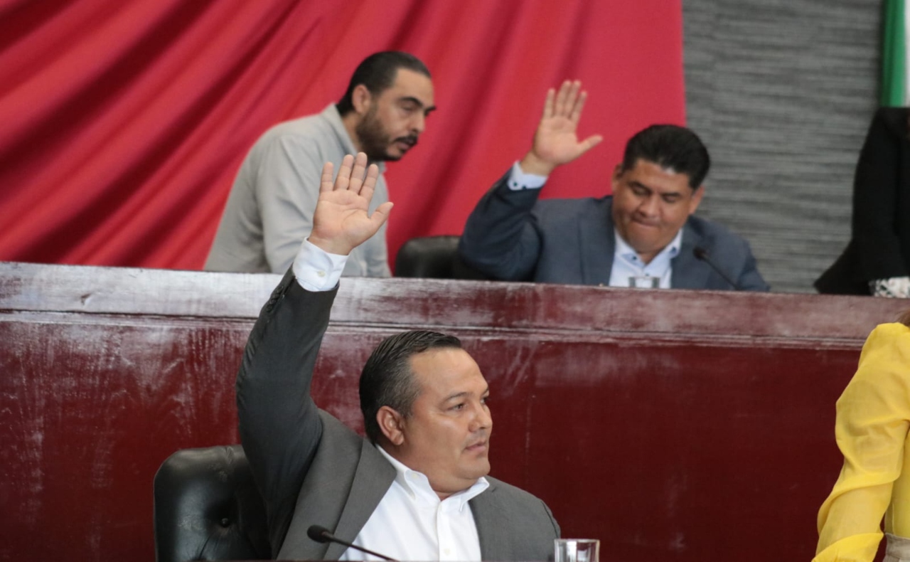 Hijos de legisladores fallecidos en Morelos tendrán pensión de orfandad