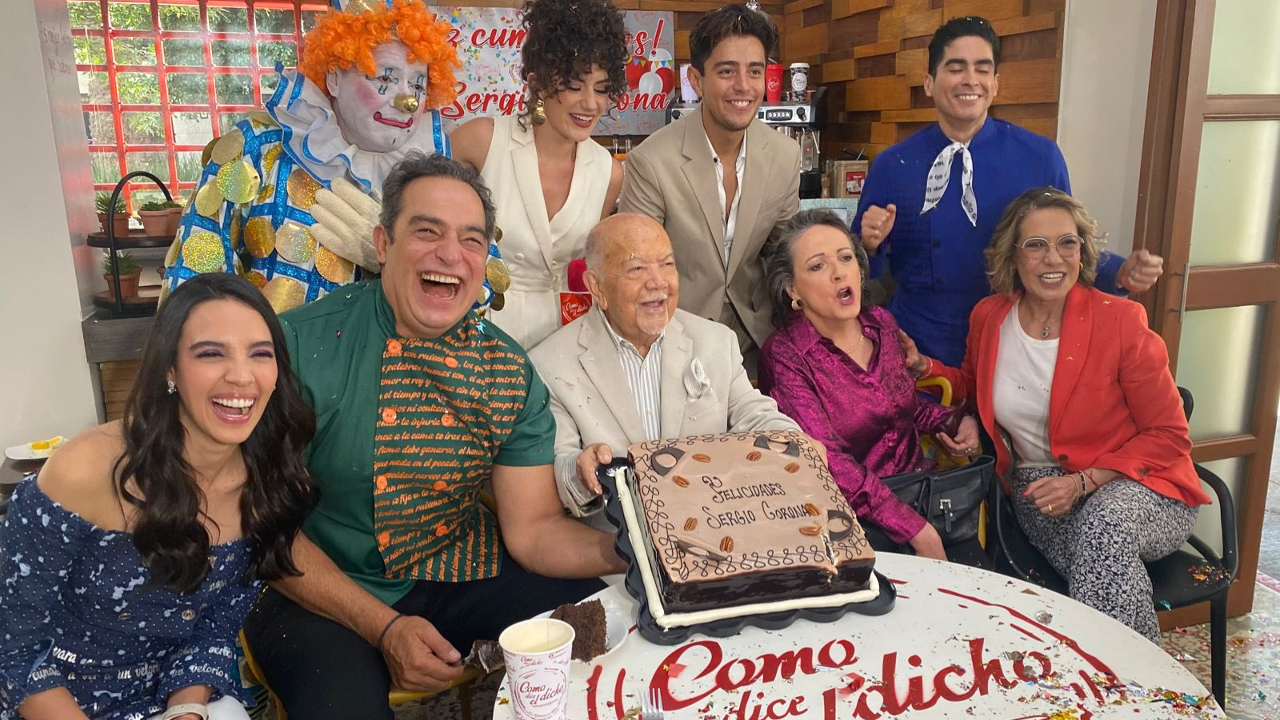 ‘He sido muy afortunado’: Sergio Corona festeja sus 95 años a lo grande