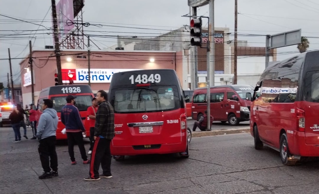 Tijuana: bloqueo y accidente en el boulevard Díaz Ordaz