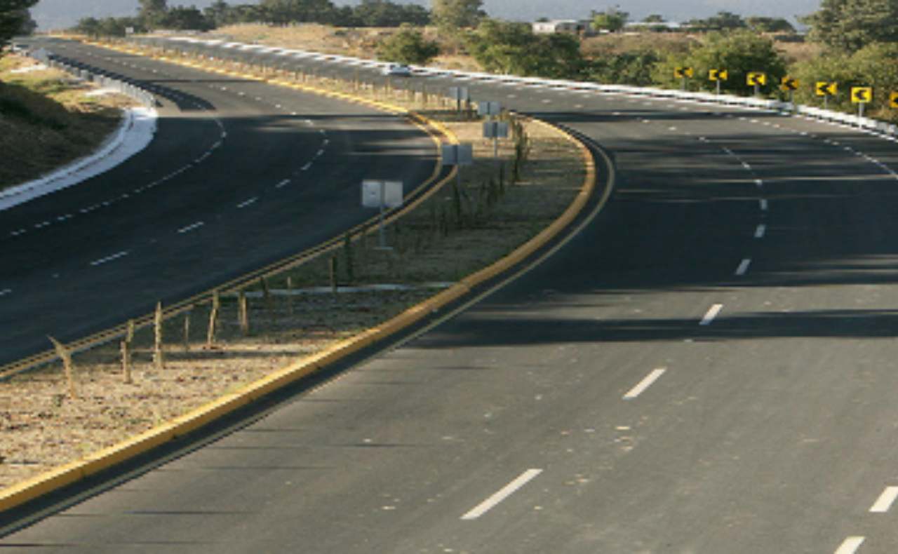 Autopista México-Puebla: anuncian cierre de carriles por renivelación del pavimento