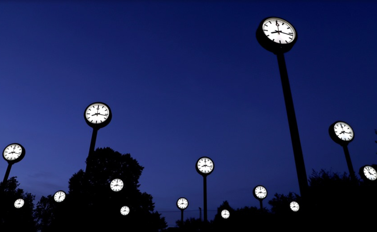 Cambio de horario en EU: ¿se atrasa o se adelanta el reloj?