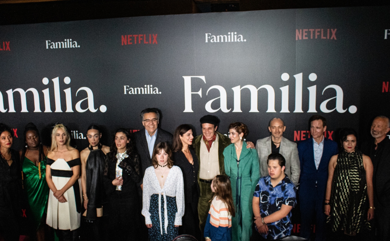 Así se vivió la alfombra de <em>Familia</em>, la nueva película de Netflix
