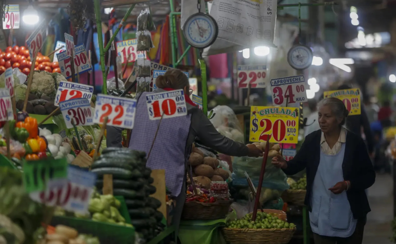 La inflación aumenta 4.32% anual en la primera quincena de noviembre: Inegi