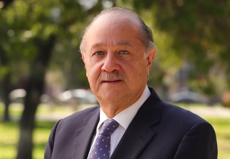 Samuel García designa a Javier Navarro como gobernador interino