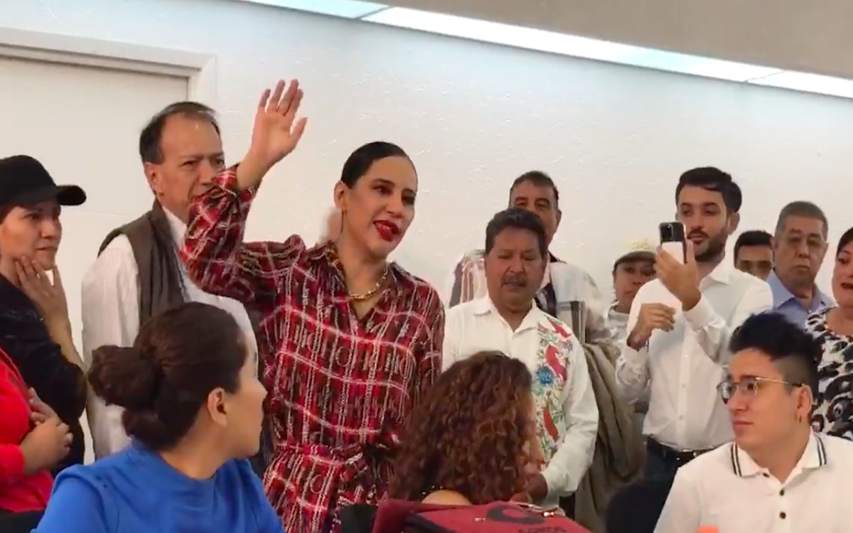 Sandra Cuevas pone pausa con el Frente Amplio; coquetea con MC