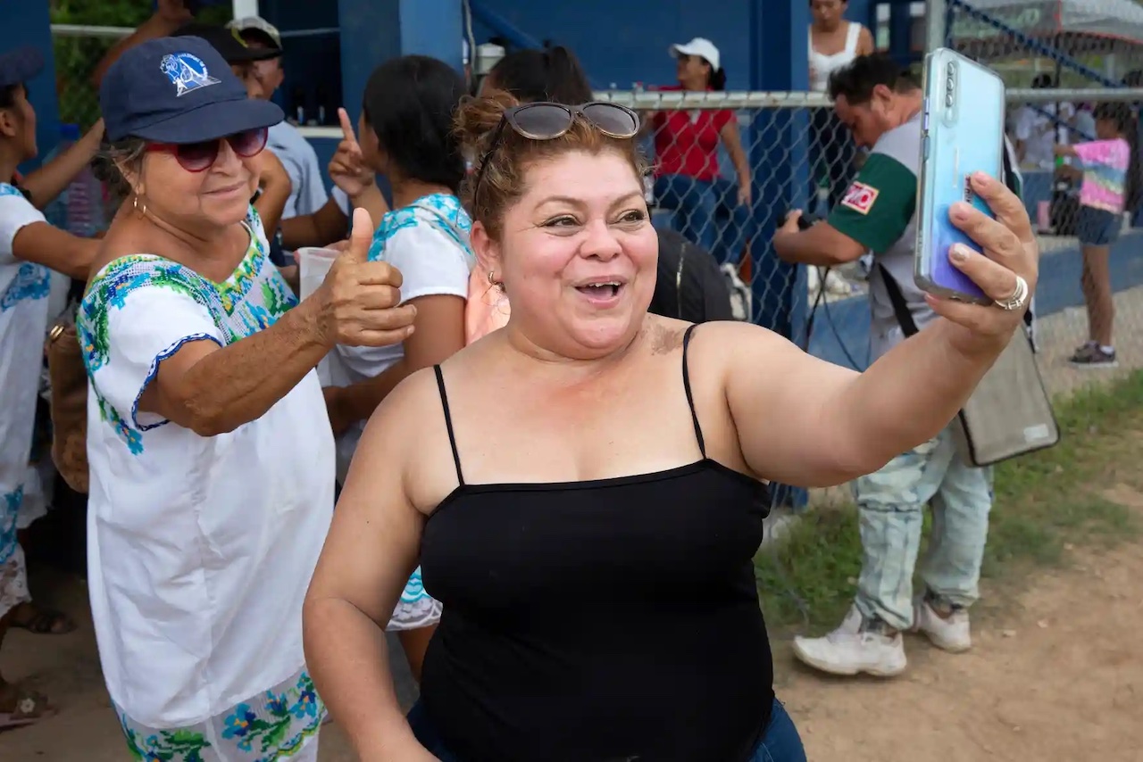 Yucatán: Mujeres mayas usan el sóftbol contra tabúes machistas - 