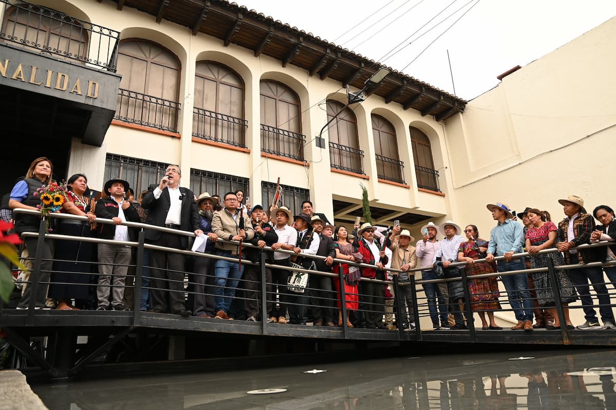 Un golpe de estado por parte del Pacto de Corruptos en Guatemala no se sostendría: Gutiérrez