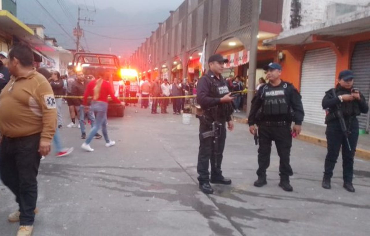Incendio en mercado de Veracruz deja tres personas lesionadas