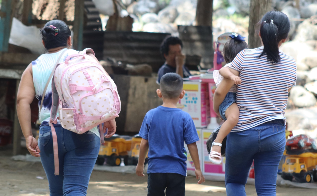 Solicitudes de asilo en México: 1 de cada 4 son de menores de edad