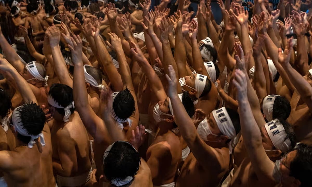 Mujeres ya pueden participar en el festival nudista Hadaka Matsuri en Japón
