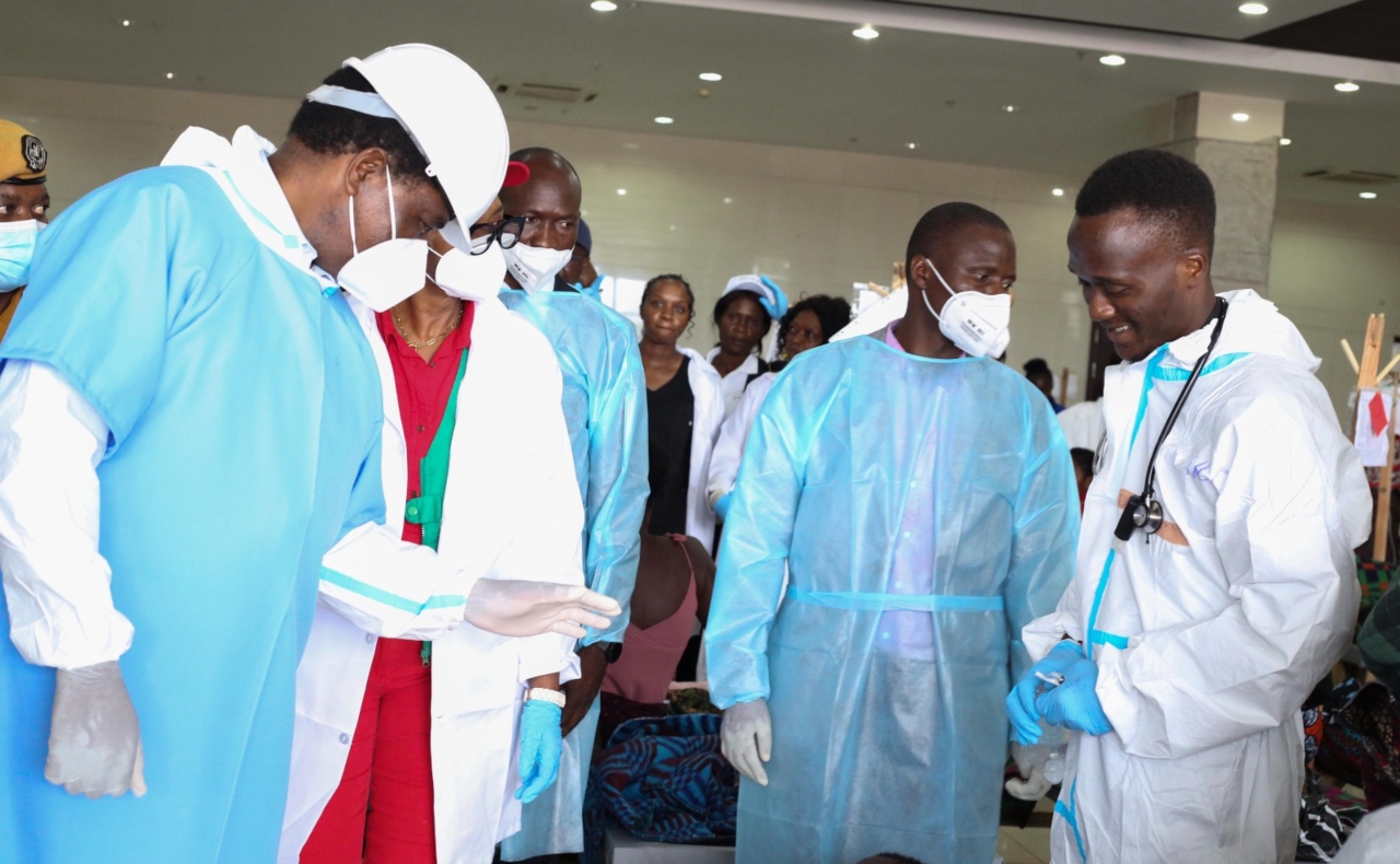 Brote de cólera en Zambia deja a más de 400 personas muertas