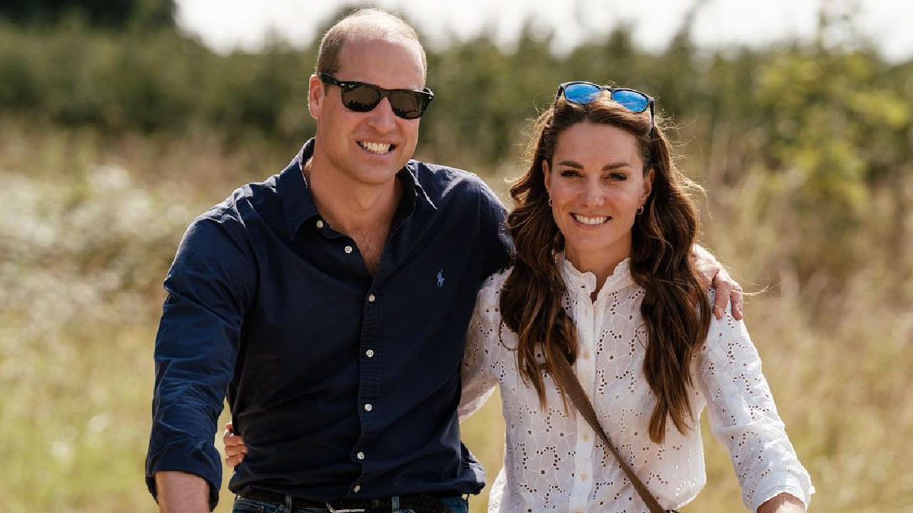 El príncipe Guillermo visita a su esposa Kate Middleton en el hospital tras su operación