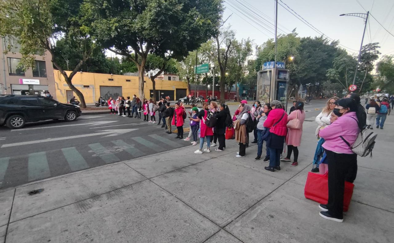 Bloqueo en CDMX: manifestantes cierran en Fray Servando Teresa de Mier